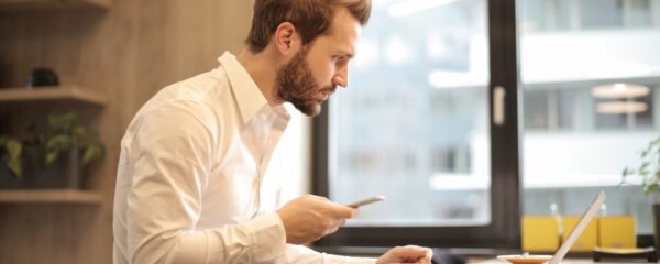 Online bewerben: Erfolgreich zum Traumjob: Alles, was du für deine Bewerbung brauchst.