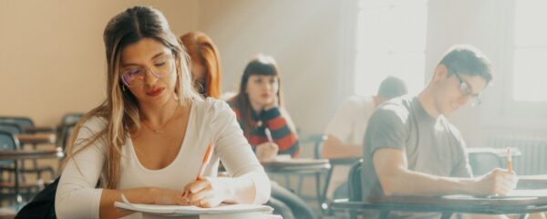 Arbeiterkammer Niederösterreich: Ihre Chance auf mehr Bildung: AK Bildungsförderungen!