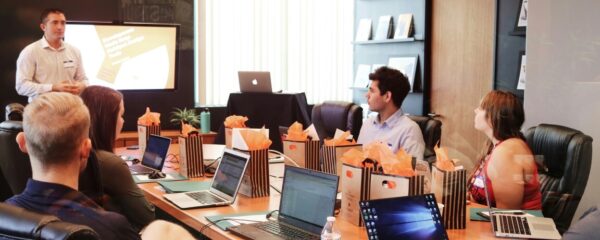 WIFI: Firmen-Intern-Training (FIT)